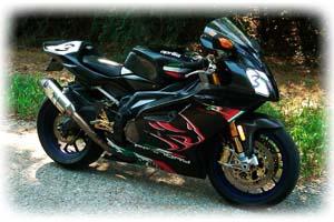 Aprilia 2004 1000cc RSV 1000 R Factory Motorcycle