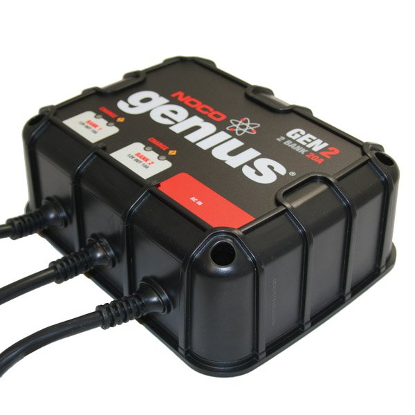 Genius 12/24V 10A x 2 Bank Charger